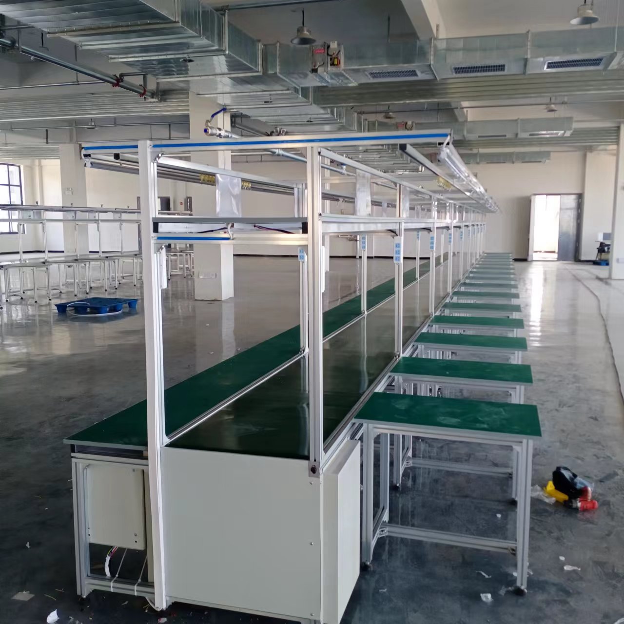 流水线工作台